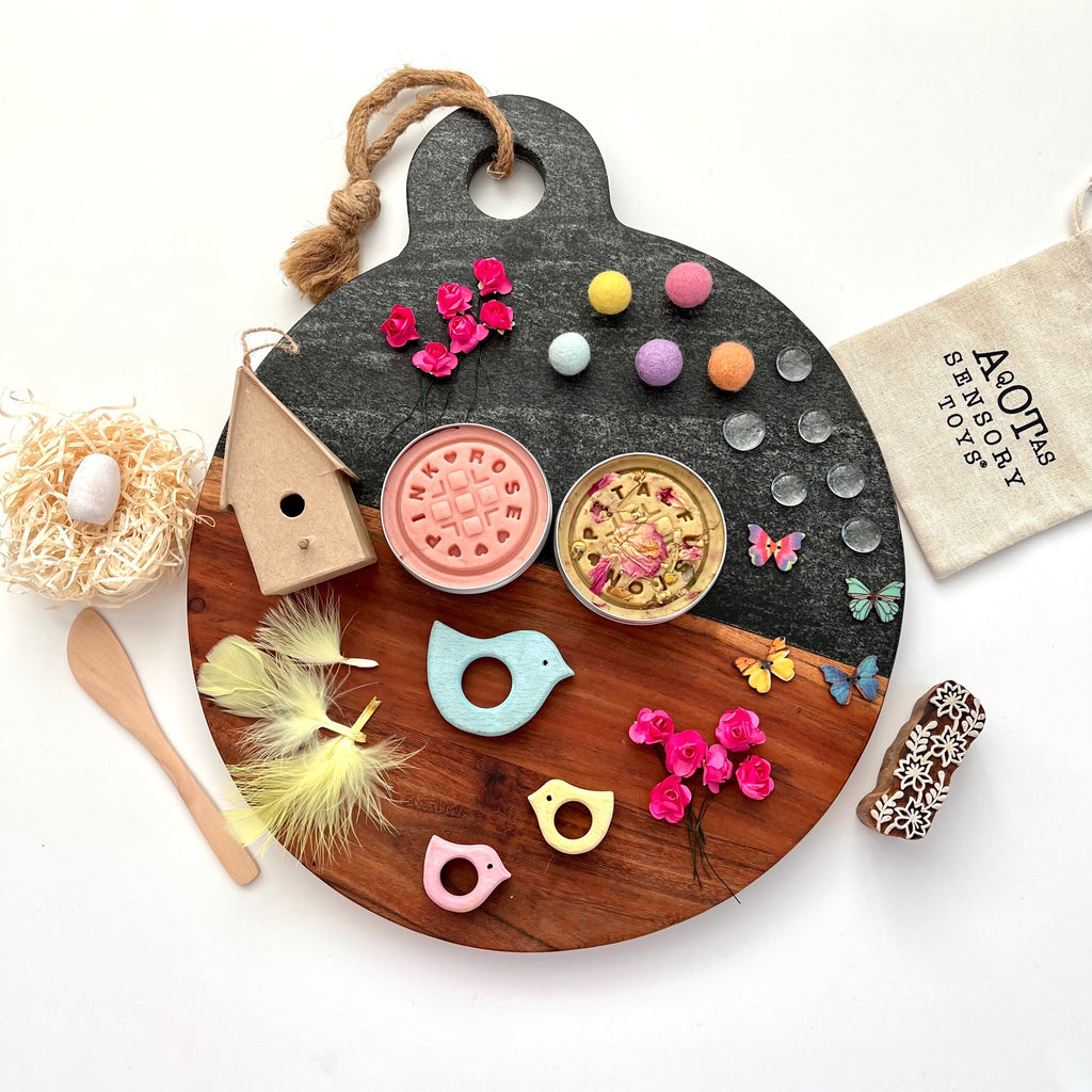 Tropical bird play dough kit